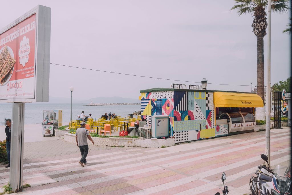 A Guide to the Athenian Riviera: Best Areas to Invest in 2026